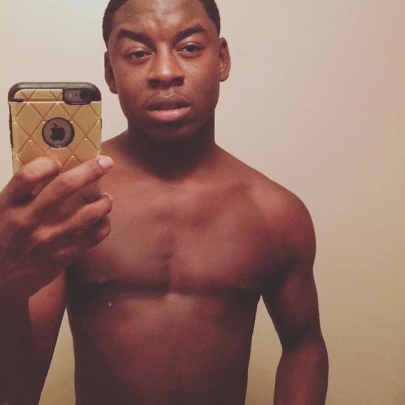 Meet your Posher, Devon - Picture 1 of 1